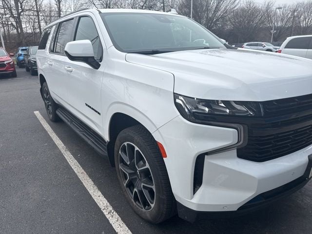 2023 Chevrolet Suburban RST