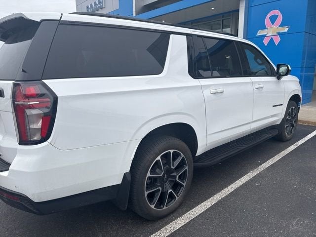 2023 Chevrolet Suburban RST
