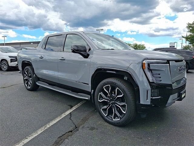 2024 GMC Sierra EV Denali Edition 1