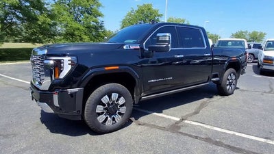 2025 GMC Sierra 2500 HD Denali
