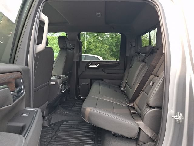 2026 GMC Sierra 3500HD SLT - Photo 8