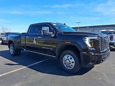 2026 GMC Sierra 3500 HD Denali Ultimate DRW