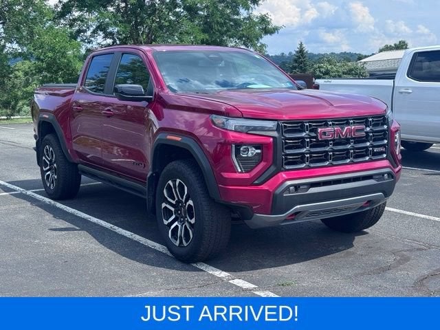2025 GMC Canyon AT4