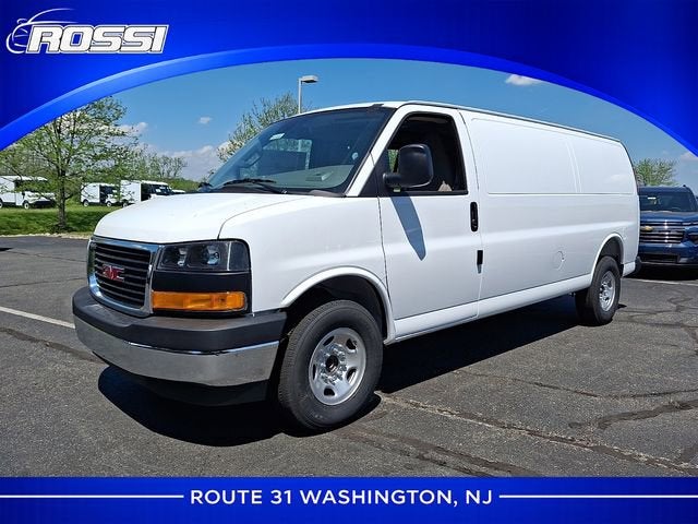 2026 GMC Savana 2500 Ext WB's photo