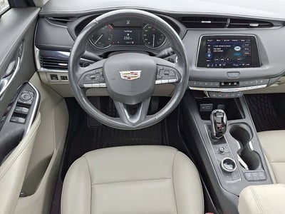 2023 Cadillac XT4 Luxury