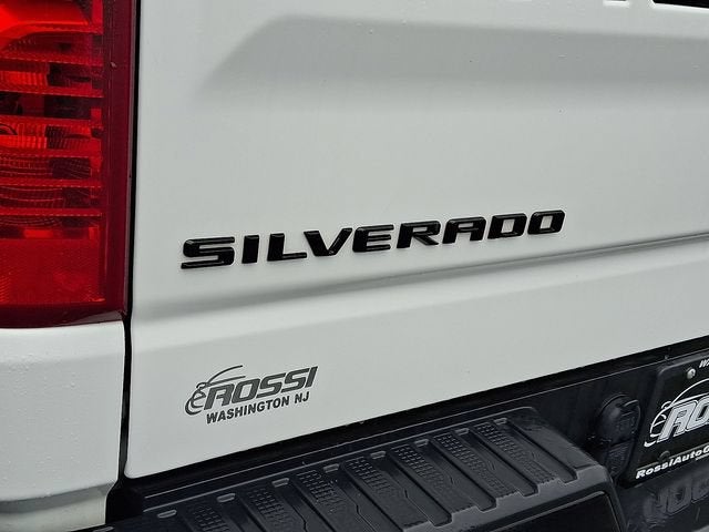 2022 Chevrolet Silverado 1500 Custom Trail Boss