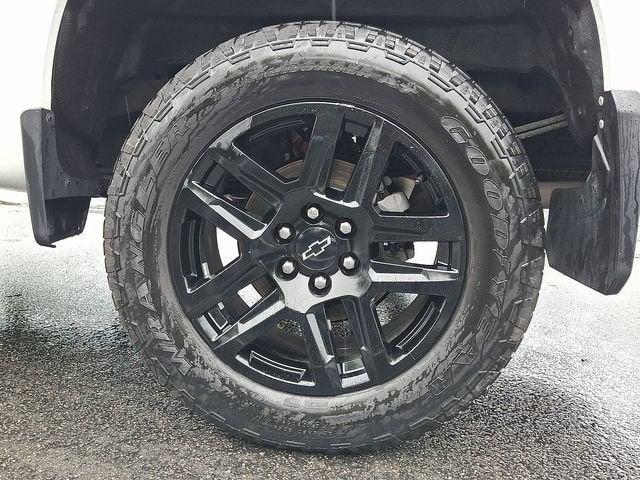 2022 Chevrolet Silverado 1500 Custom Trail Boss
