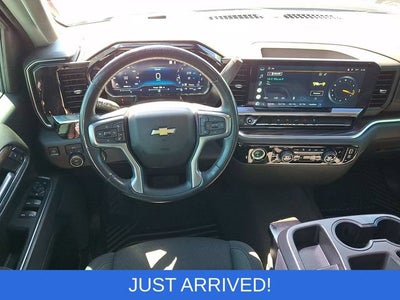 2022 Chevrolet Silverado 1500 LT (2FL)