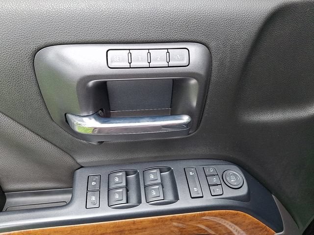 2018 Chevrolet Silverado 1500 High Country