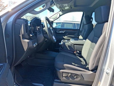 2025 GMC Sierra 1500 SLE