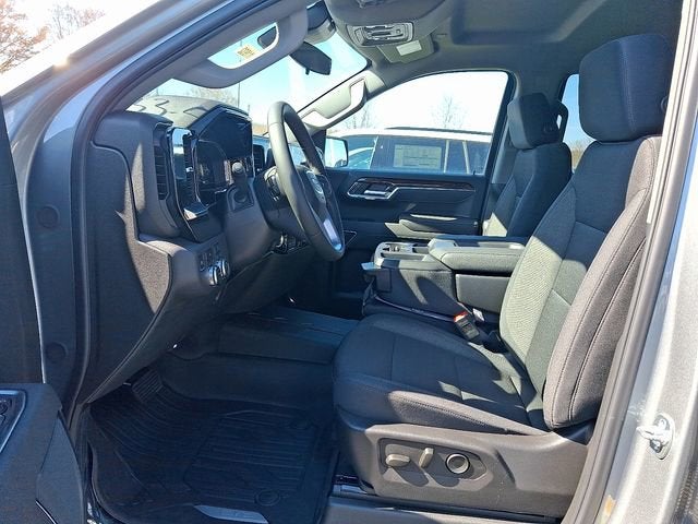 2025 GMC Sierra 1500 SLE