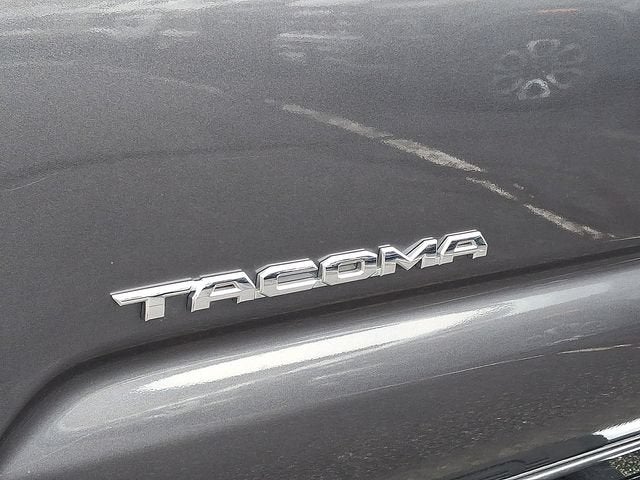 2018 Toyota Tacoma SR5 V6