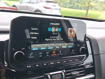 2024 Nissan Pathfinder SL 4WD